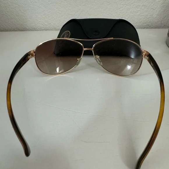 NEW!! Ray-Ban Aviators - Picture 5 of 5